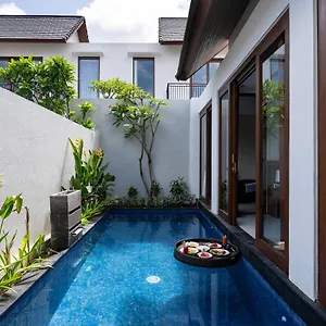 The Calna Bali Villa Kuta Lombok